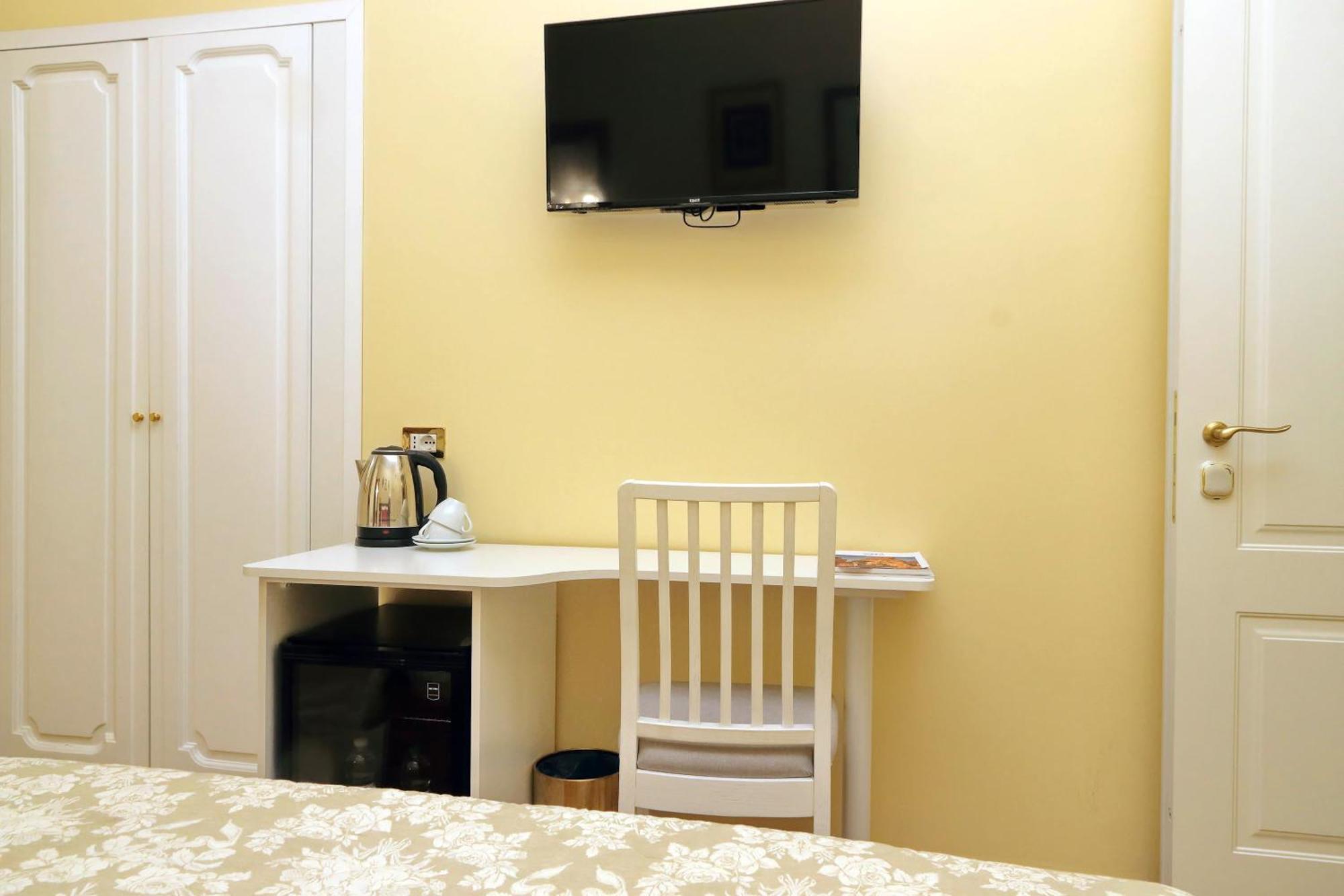 Fancy Guesthouse Vatican Рим Екстериор снимка
