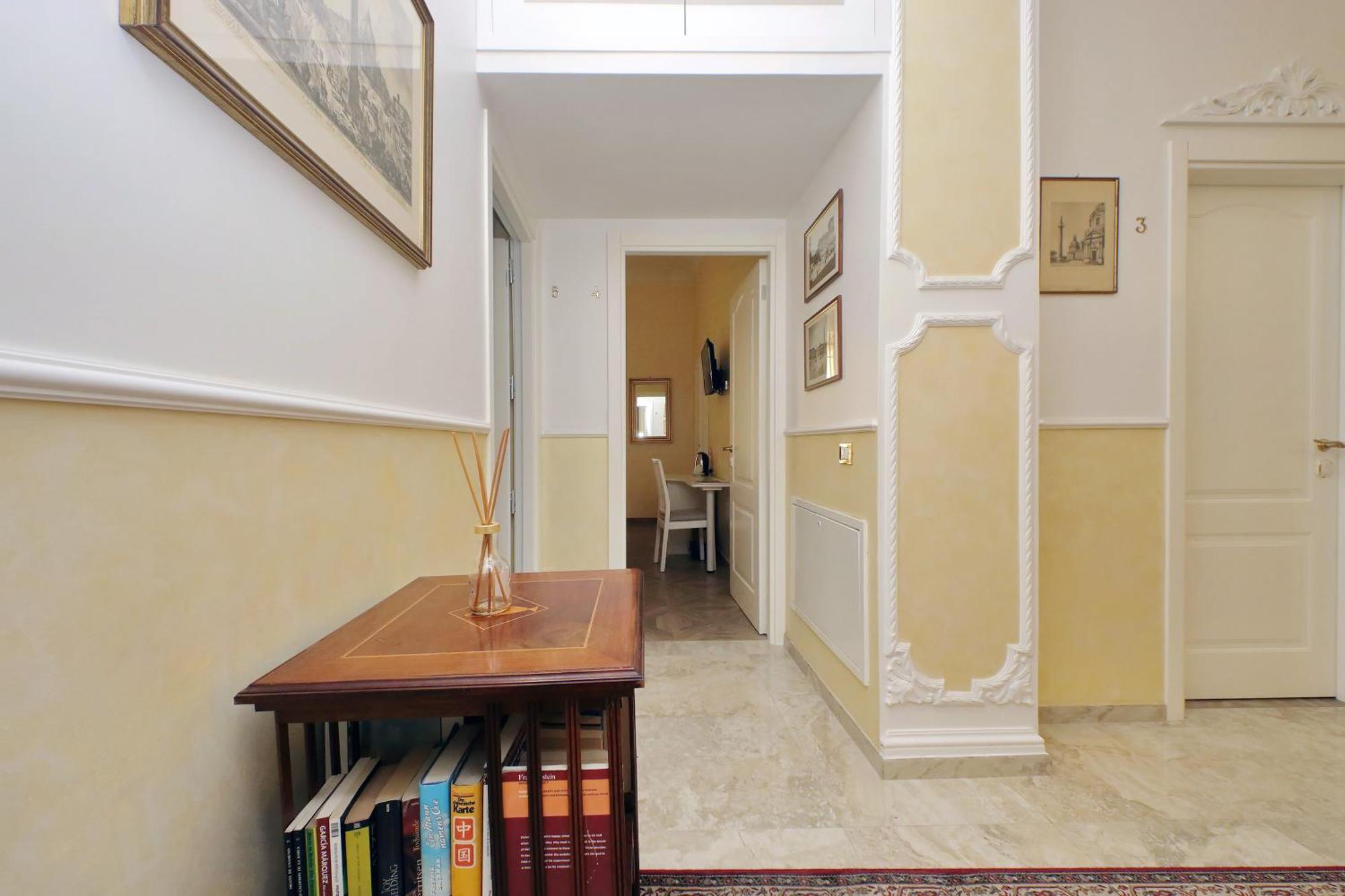 Fancy Guesthouse Vatican Рим Екстериор снимка