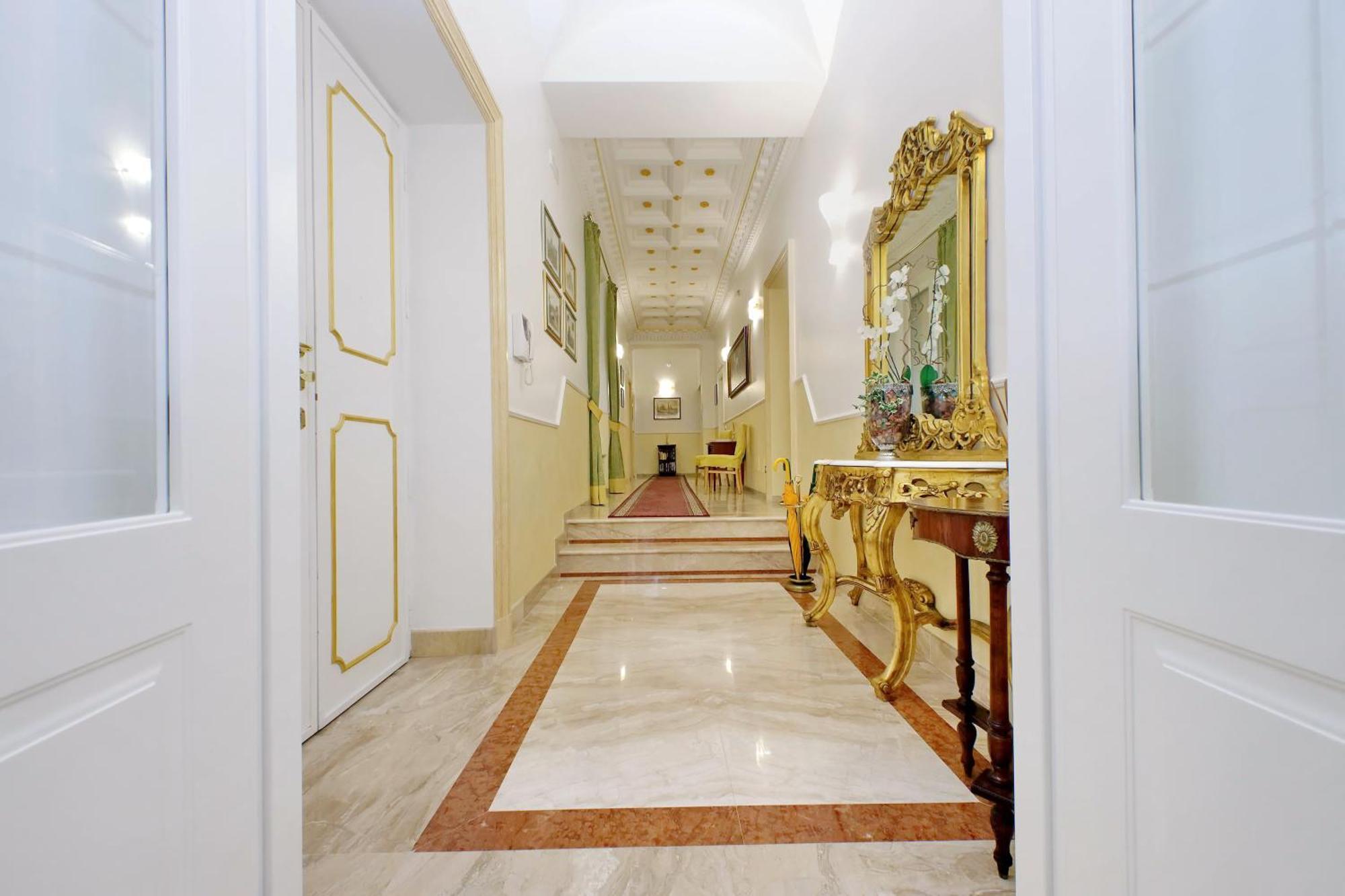 Fancy Guesthouse Vatican Рим Екстериор снимка